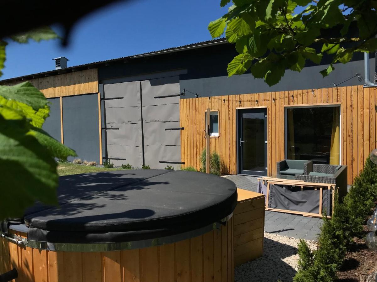 Stodola Appartement Postomino Buitenkant foto